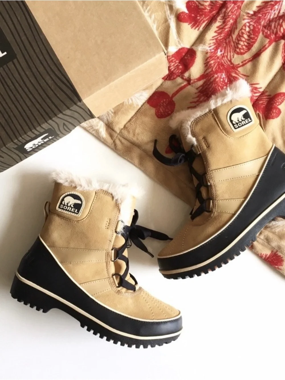 Sorel Women's Tan Waterproof Winter Boots with Faux-Fur Collar